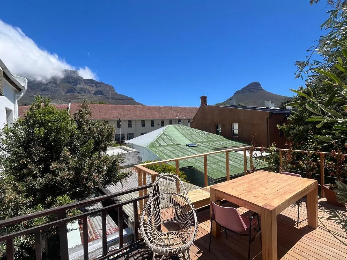 Modernized Victorian House, Full Mountain View Apartment Cape Town