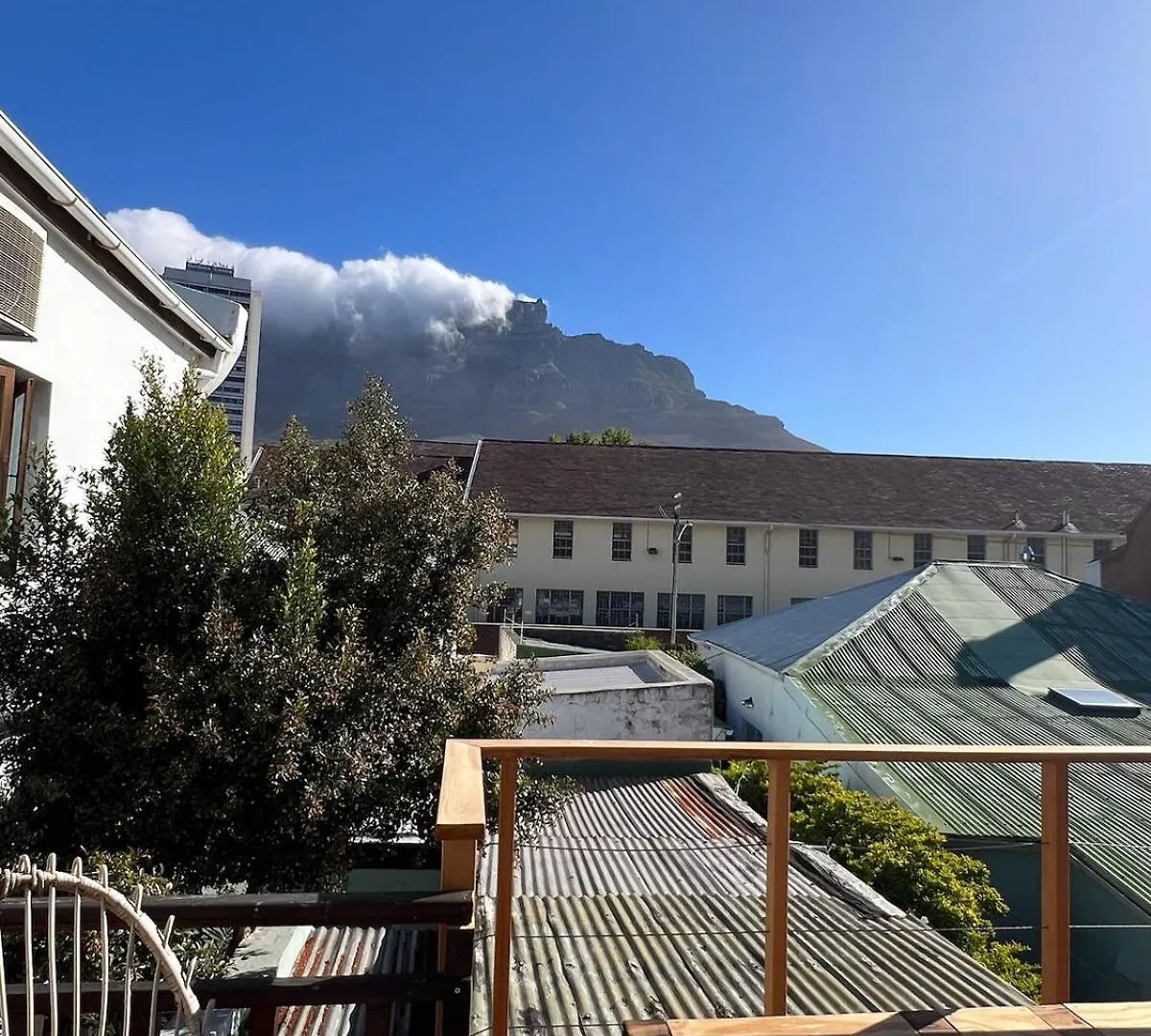 Modernized Victorian House, Full Mountain View Apartment Cape Town