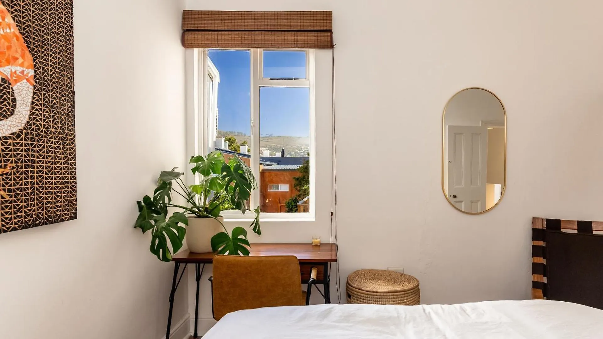 Modernized Victorian House, Full Mountain View Apartment Cape Town