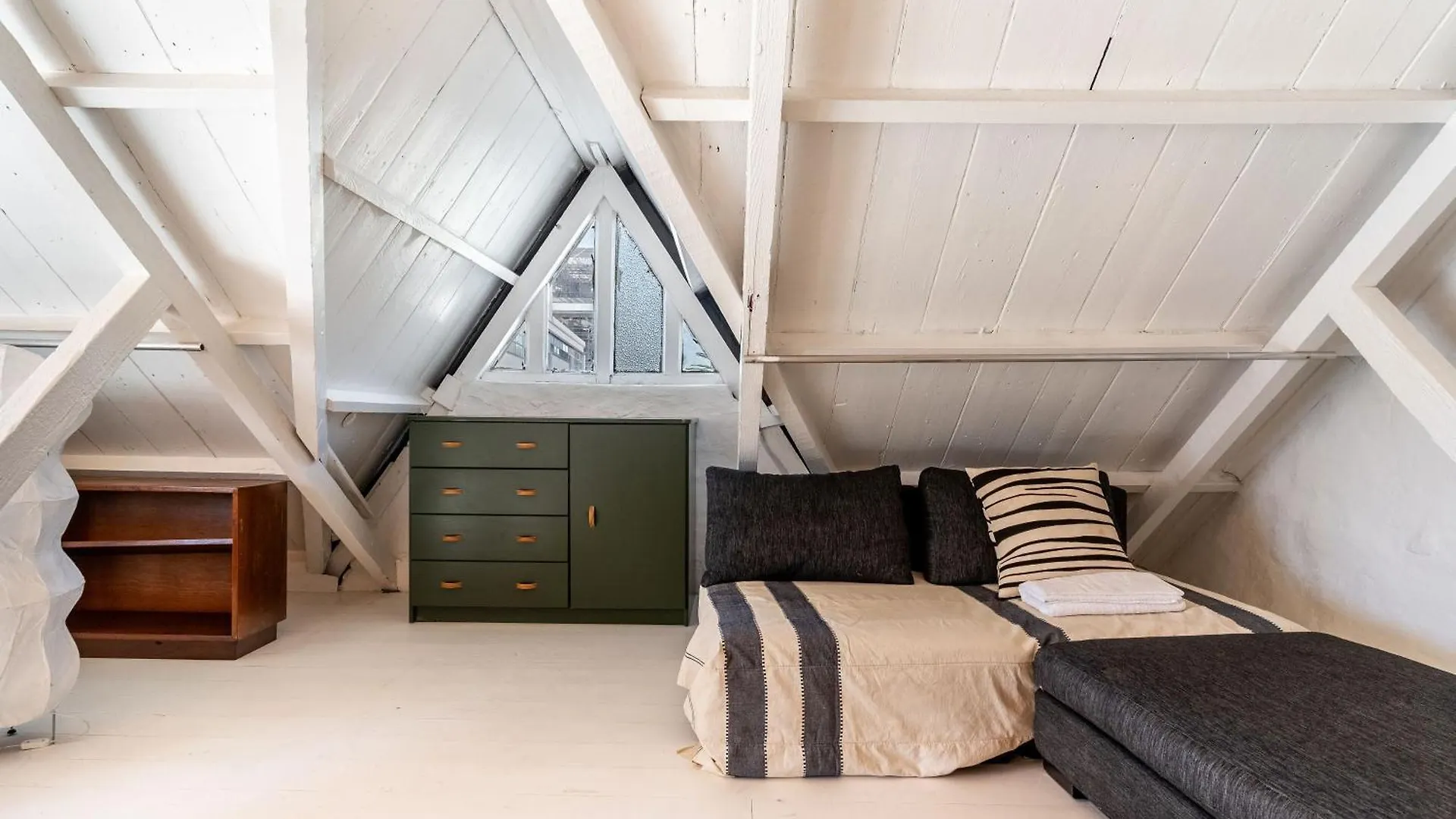 Modernized Victorian House, Full Mountain View Apartment Cape Town South Africa